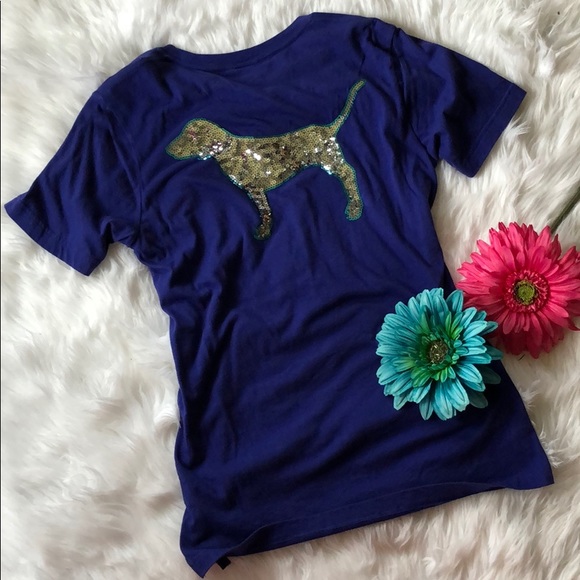 PINK Victoria's Secret Tops - 🧿 VS PINK Puppy Logo Sequin Pocket Tee